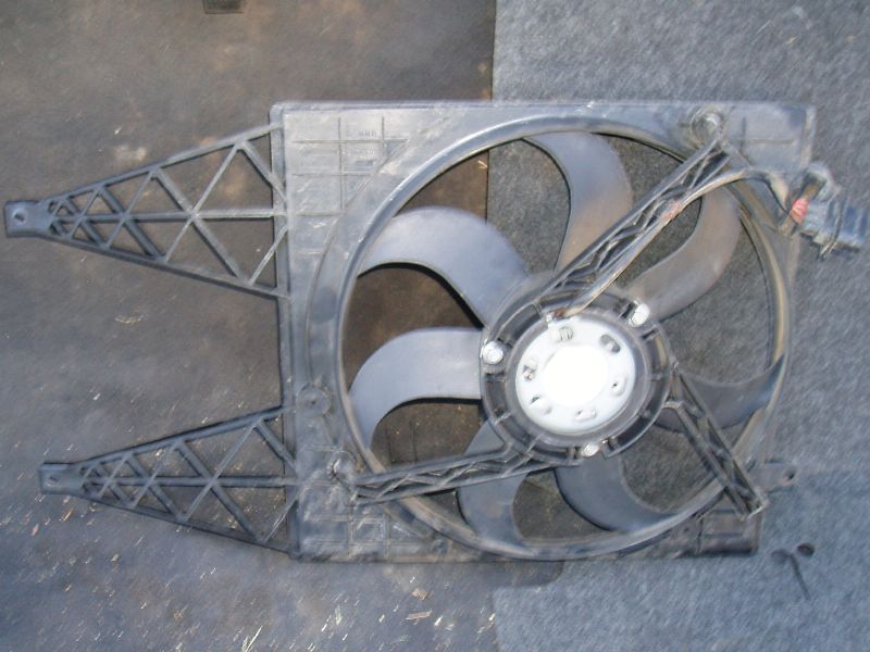 ventillátor kerettel