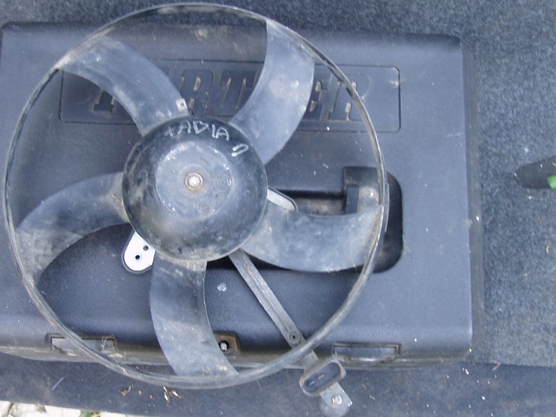 vízhütő ventillátor fábia 1 nem klímás /átfurt hütőhö